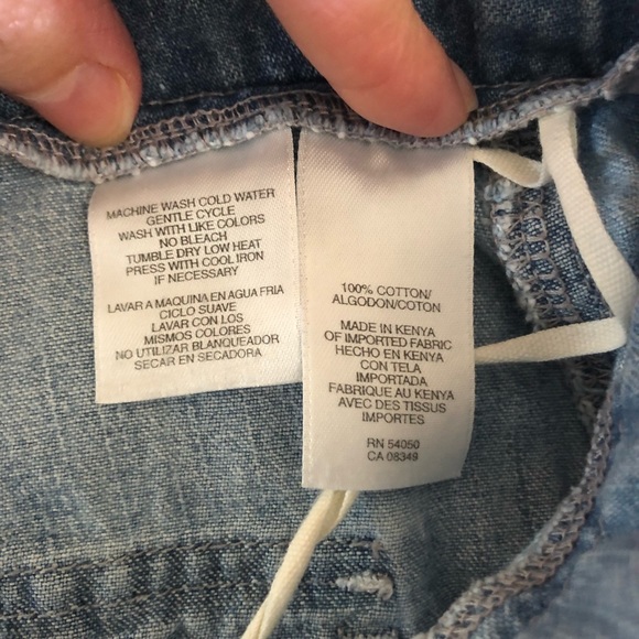 Vintage light denim high waisted shorts - Jones New York size 6 - Picture 4 of 7